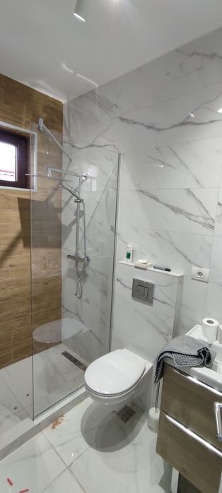 Realizam Paravane dus geam 8mm securizat