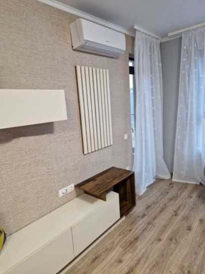 Двустаен апартамент под наем Младост 4