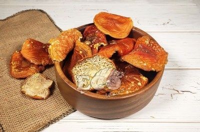 Красные шляпки гриба