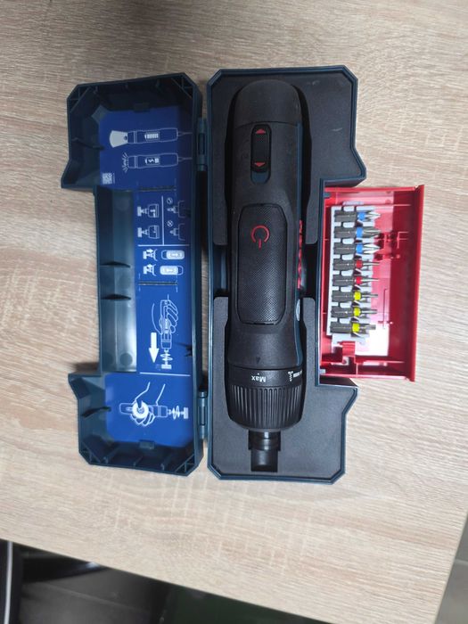 Bosch GO - Surubelnita cu acumulator Li-Ion, 3.6 V, 2 Ah, 5 Nm