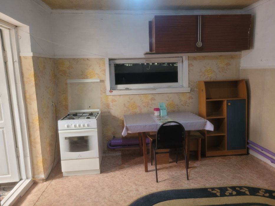 Срочно сдам времянку в районе Саяхат