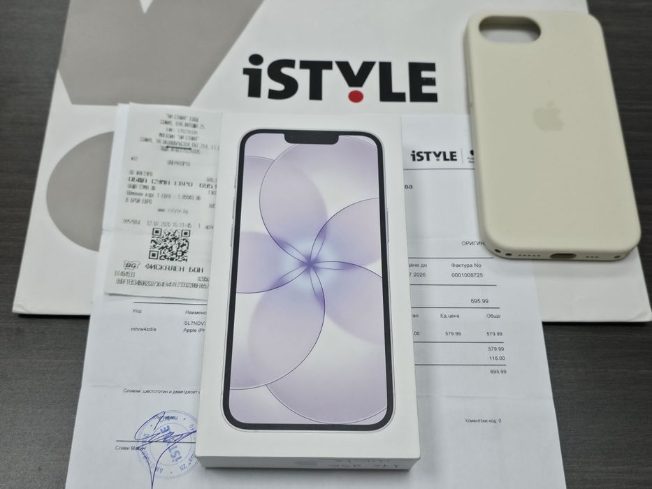 256GB iPhone 17e Гаранция iStyle 2028г. White / Бял