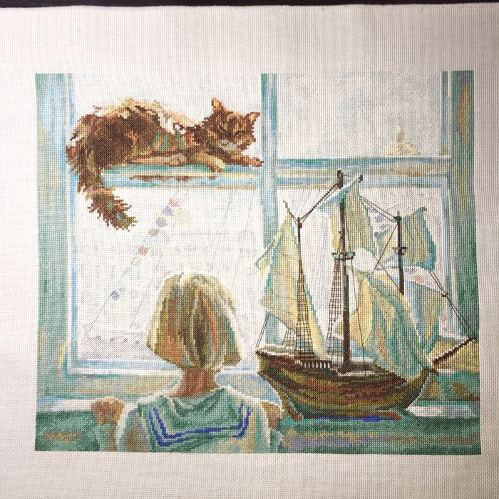 Вышитая работа без оформления