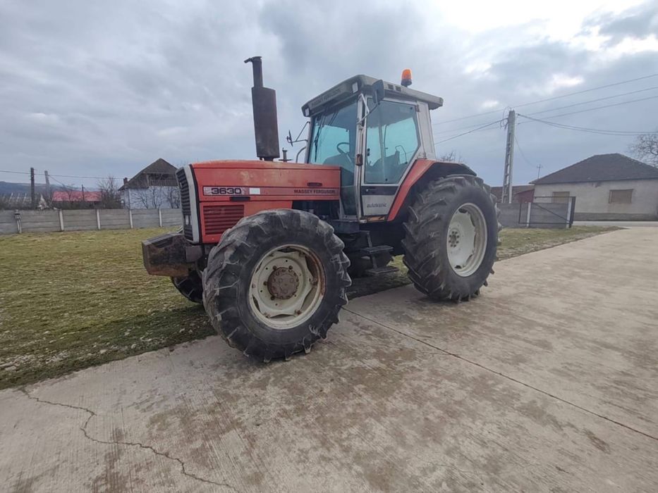 Vând Tractor Massey Ferguson