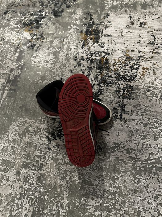 Jordan 1 Patent Bread
