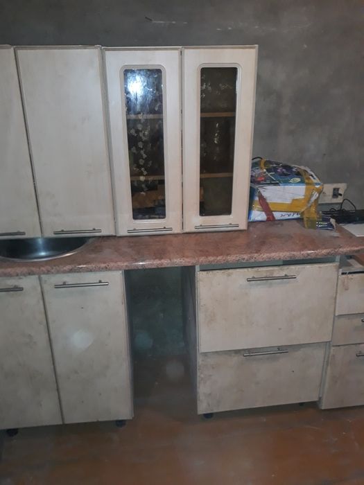 Кухонный горнитур