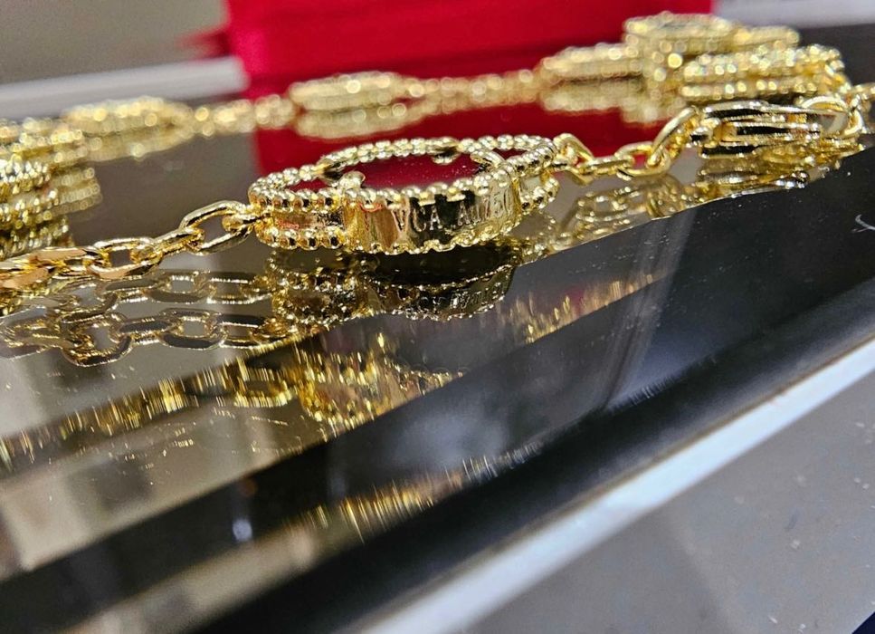 Van Cleef & Arpels колие