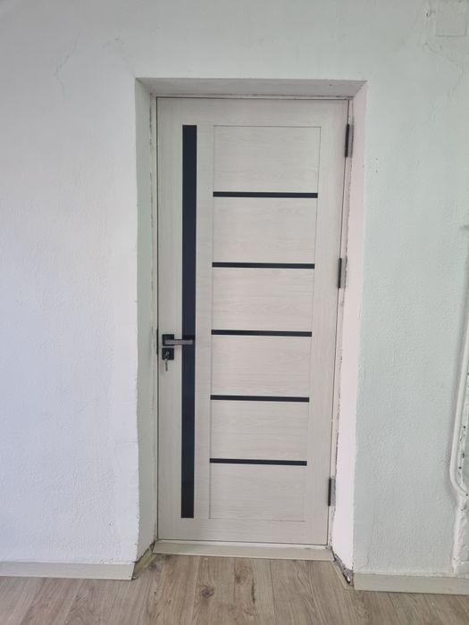 Межкомнатные двери. 2 шт