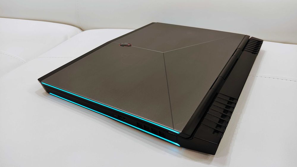 Laptop gaming Alienware ,intel core i7 ,video 6 gb nvidia, ram 16 gb