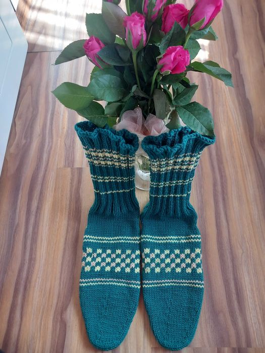 Ръчно плетени чорапи.