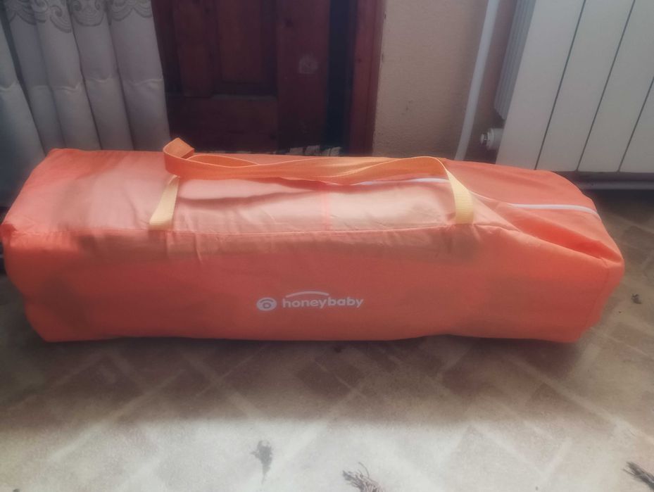 Сгъваема кошара за игра honey baby. Дървена кошара ставаща и на легло