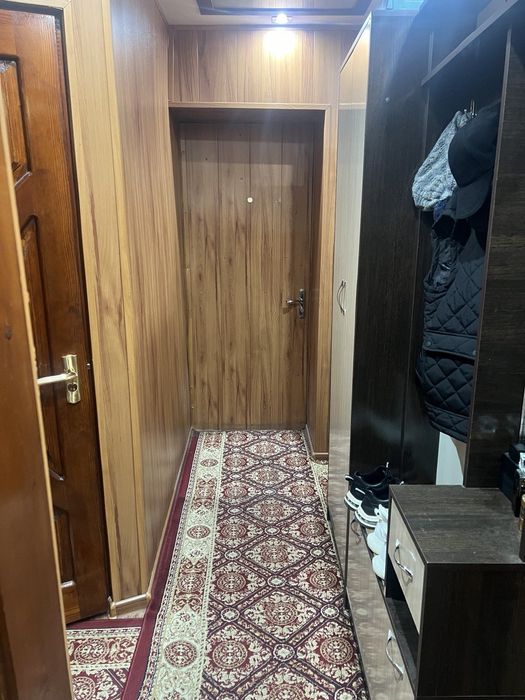 Продаётся 1в2 комнатная квартира