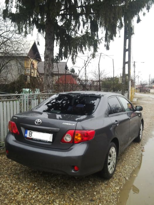 Toyota Corolla Toyota Corolla - Luna, Benzina, 1.6l, Primul proprietar