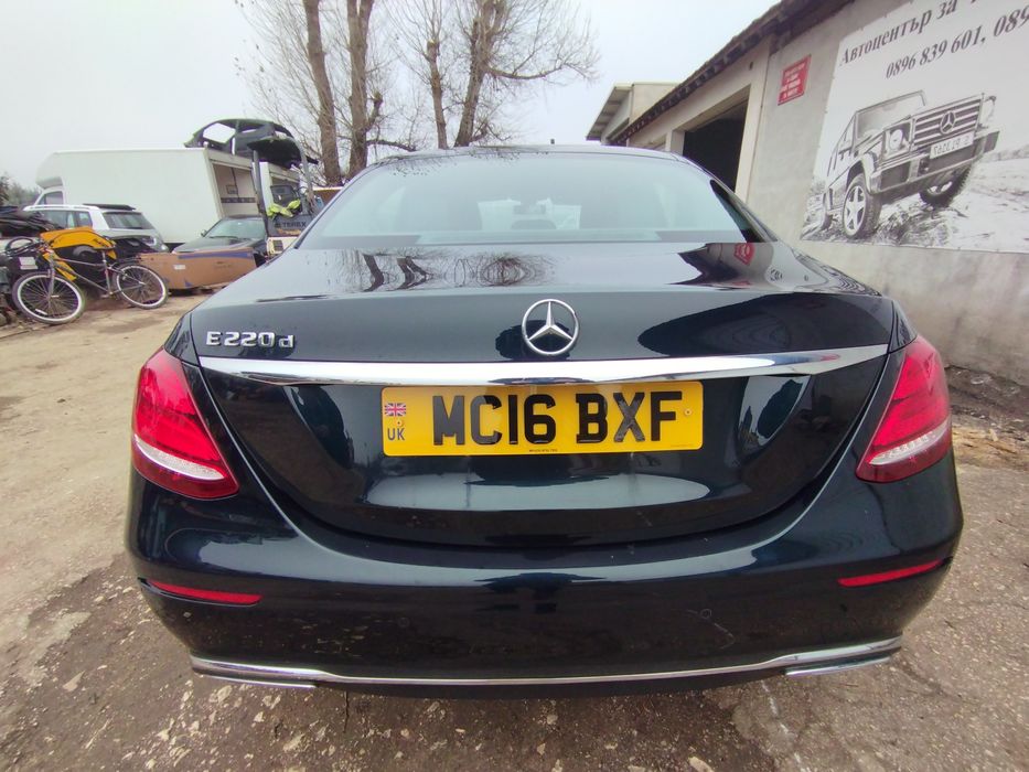 На части Mercedes E220D, W 213