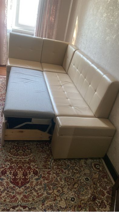Продам !!! Диван хорошем состояние.