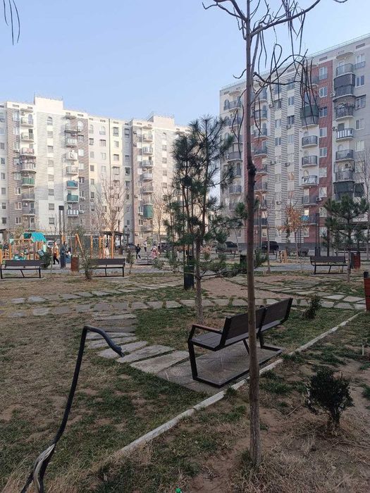 Продам свою 1 комн. квартиру в Ж\К  Ассалом Сохил Golden House.