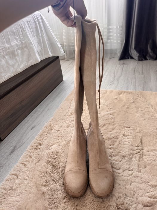 Cizme pana la genunchi