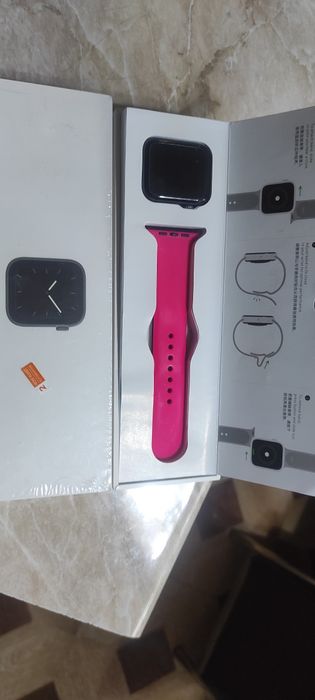 Продаются смарт часы в идеальном состоянии