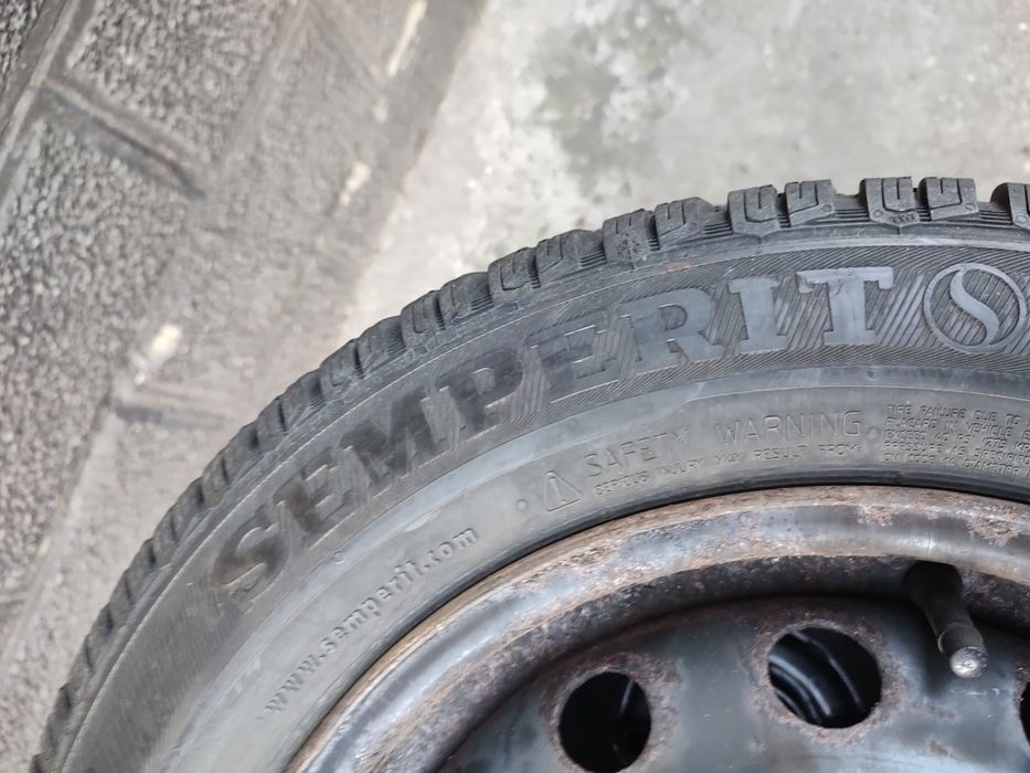 Vând Set Jante 4x108+Cauciucuri 175/65/14 M+S Semperit Import Germania