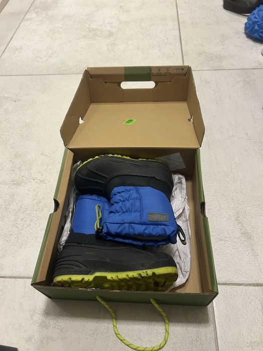 Детски апрески за момче CMP,Италински гумени ботуши,сандали 26 номер