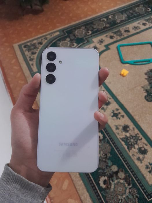 Продам самсунг а25 5G прочитайте описание