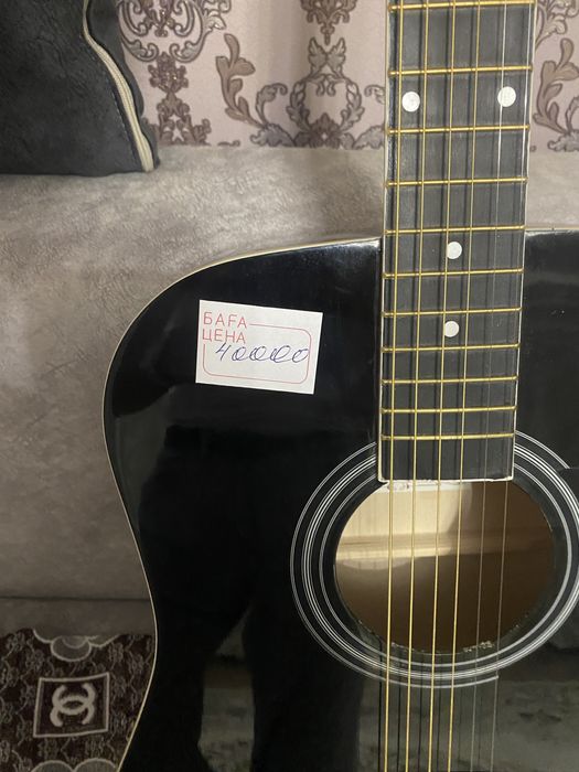 Гитара новая продаю