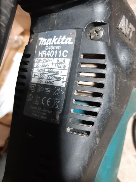 Bormasina rotopercutoare SDS Max Makita HR 4011c