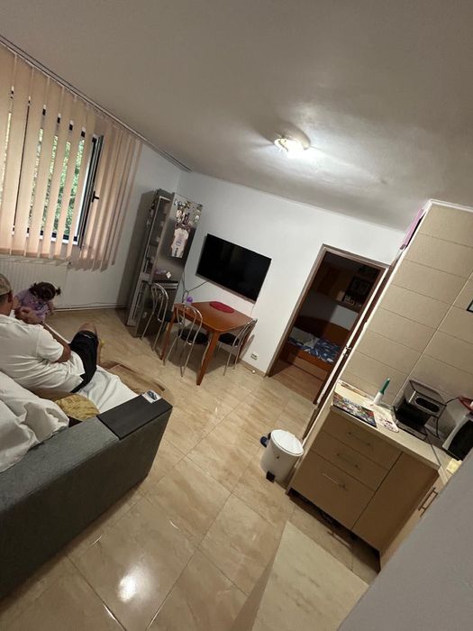 Apartament 3 camere Militari Gorjului