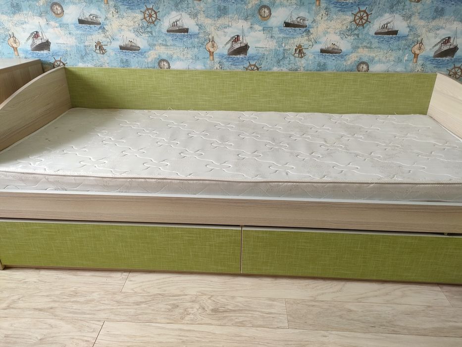 Продаю детскую комнату