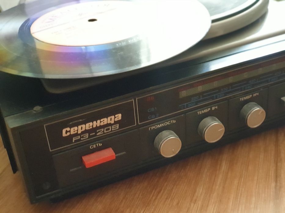 продаю проигрыввтель