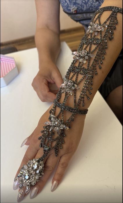 УНИКАНО бижу за ръка!!!