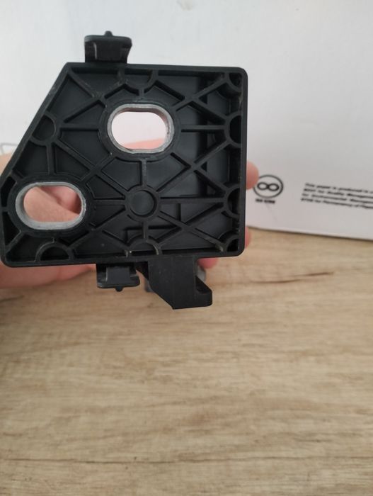 Suporți radiatoare Mercedes Benz clasa C W205