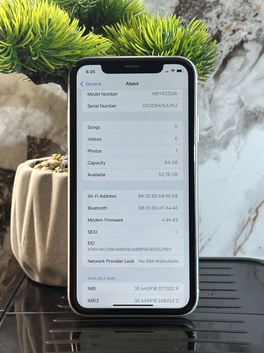Apple iPhone XR 64GB – Бял цвят (White) – Отлично състояние