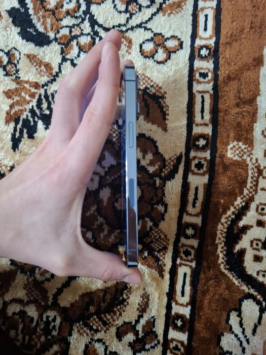 Iphone 13 pro 128гб почти в идеале
