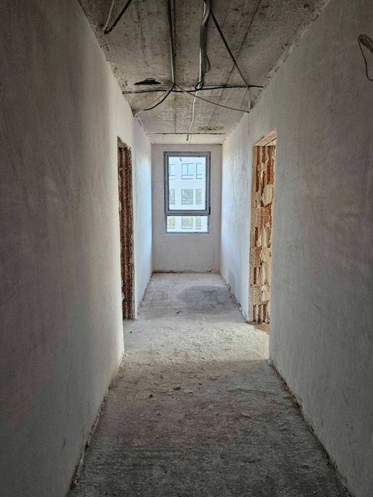 Тристаен апартамент ж.к. Малинова долина