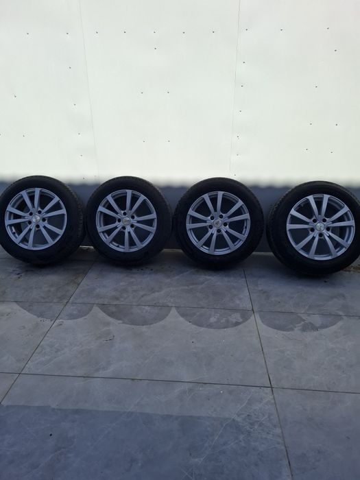 Продам диски с резиной