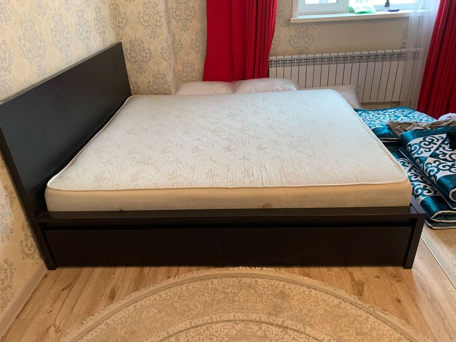 Продается кровать