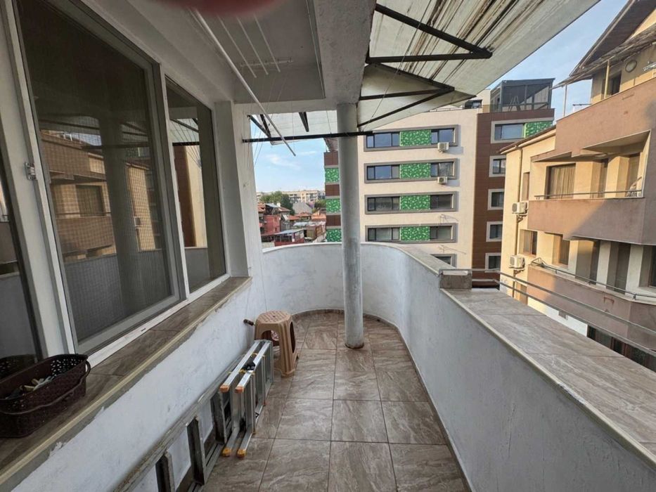 Продава се Четиристаен апартамент в Пловдив, Център - 107 кв.м за 1706 €/кв.м - Снимка #10