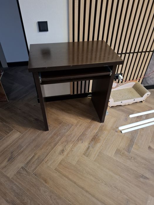 Продается компьютерный столик