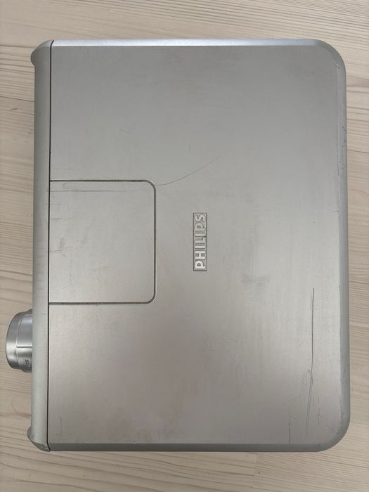 Videoproiector Philips Astaire LC 6281 + Telecomandă originală