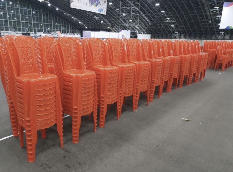 Стол стул прокат 24/7 с даставка