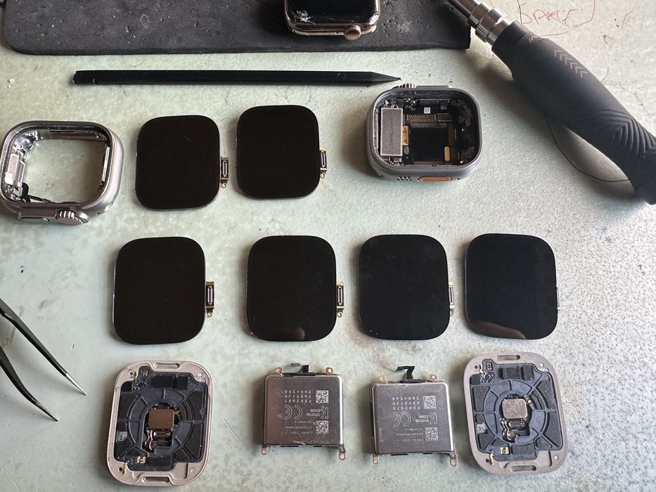 Display Apple Watch Ultra 1 Ultra 2 Manopera Inclusa in Pret