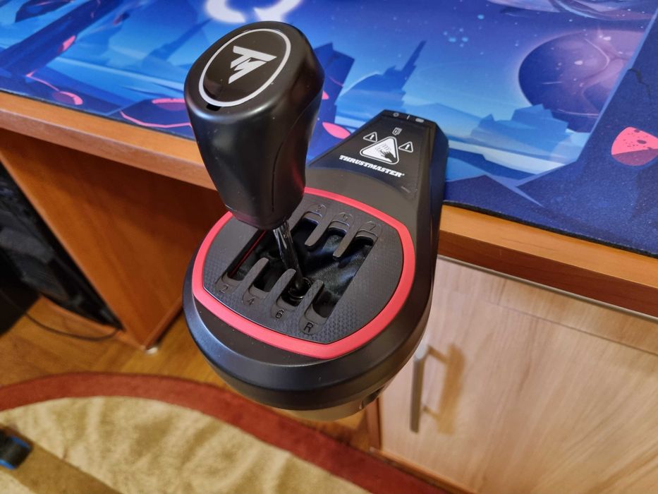 Schimbator Thrustmaster TH8S
