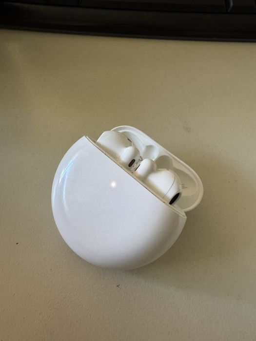 Слушалки Huawei freebuds 4