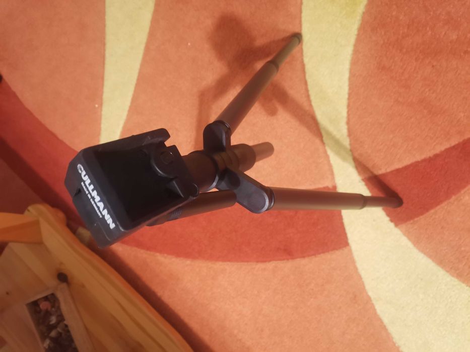 Голям Статив  CULLMANN