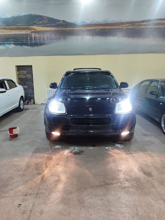 Продам порш каен