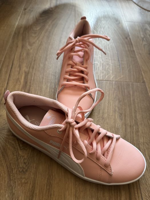 Дамски маратонки PUMA women's smash v2 l perf peach