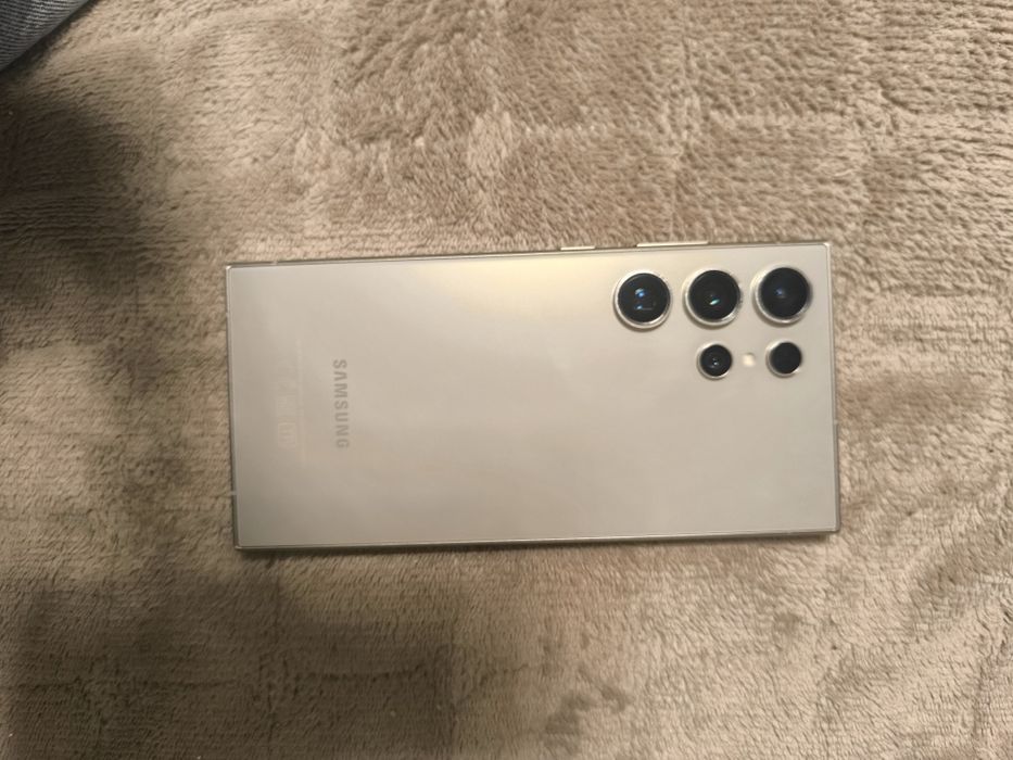 Самсунг С24 ультра