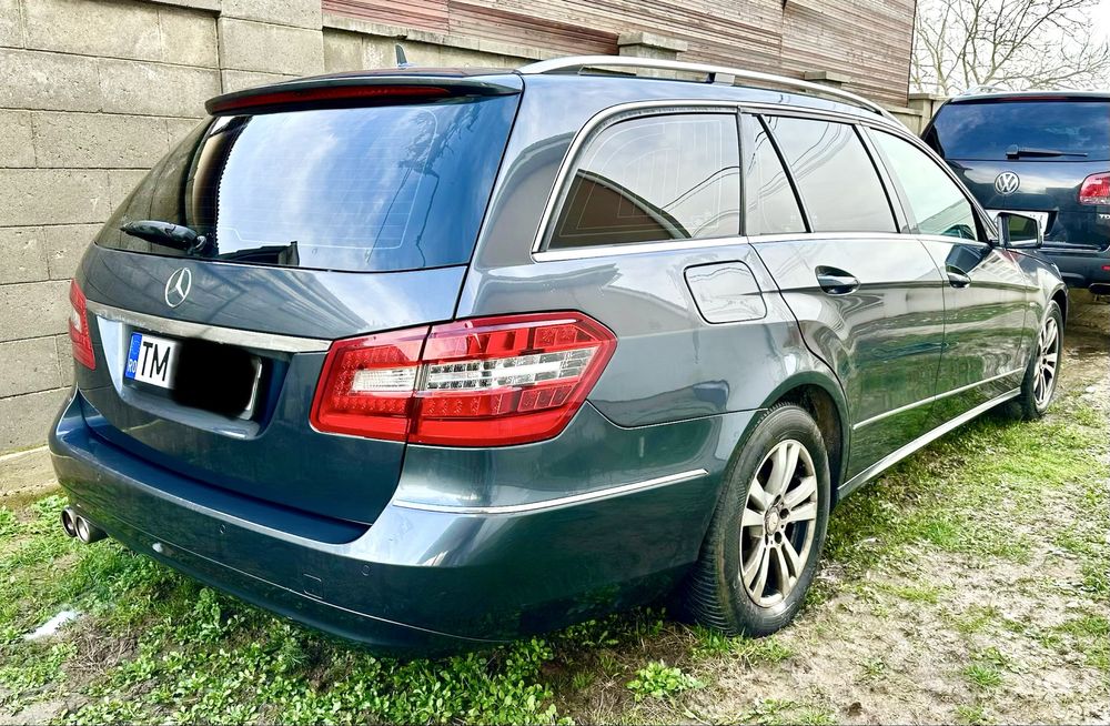 Mercedes-Benz E200 CDI 2010 Combi Automat Piele Navi Trapă Xenon