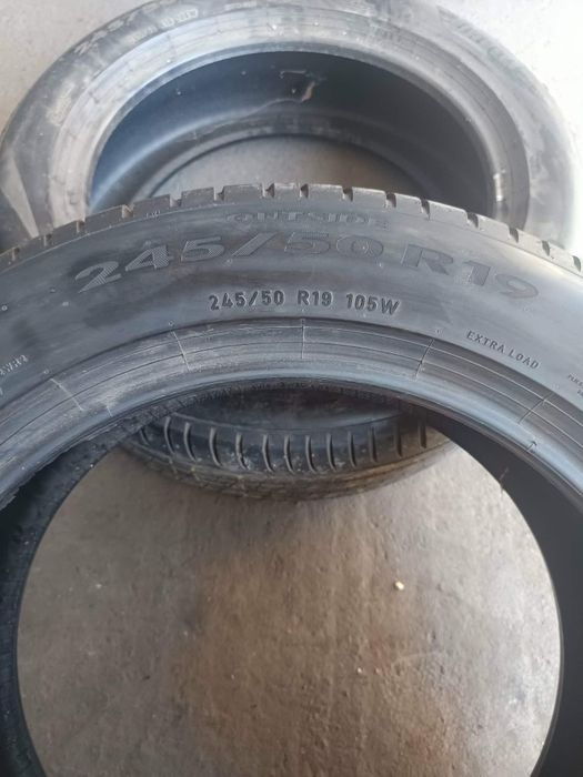 245/50/19 2броя Pirelli CinturatoP7.Гумите са в много добро състояние,